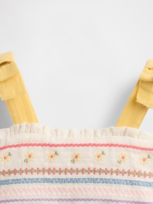 Vestido de bebé bordado con lazo en los hombros Vestido de bebé bordado con lazo en los hombros
